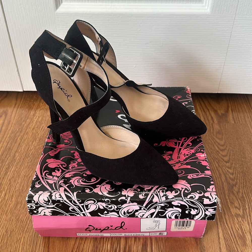 Gently used black heels